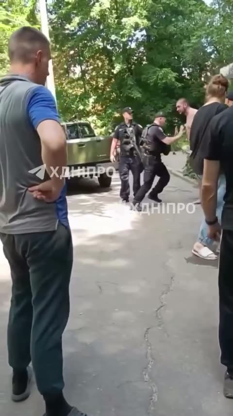 Кадр із відео до справи 1